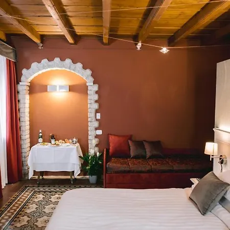 Inn Bacco D'oro Wine & Relais Mezzane di Sotto