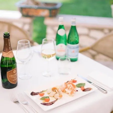 Bacco D'oro Wine & Relais Mezzane di Sotto