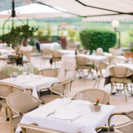Bacco D'oro Wine & Relais Mezzane di Sotto